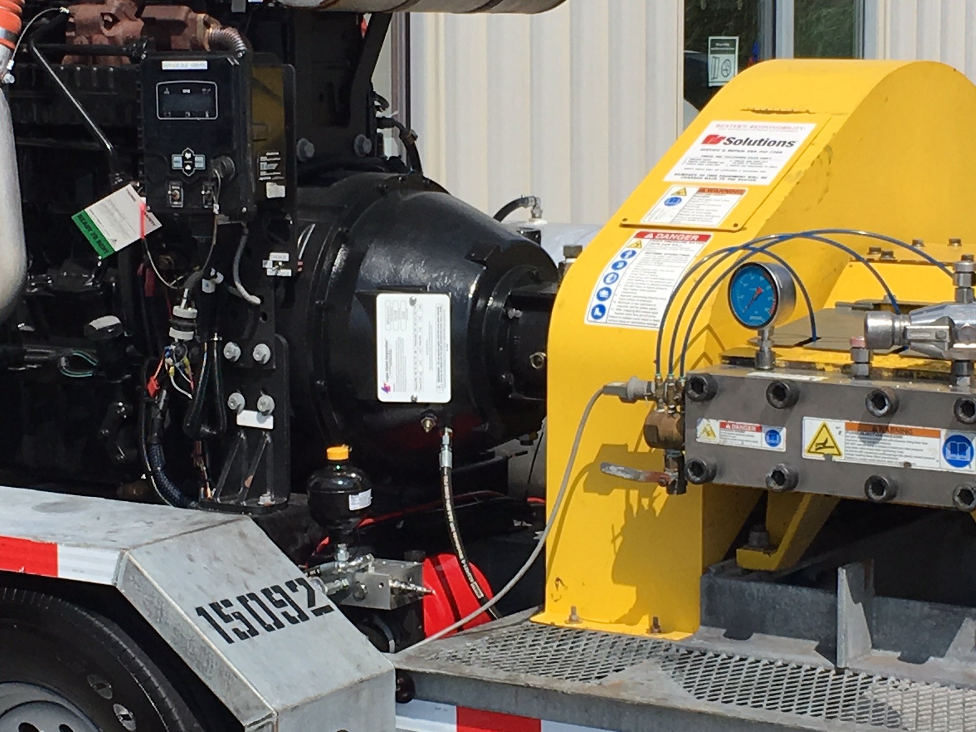 Logan self-adjusting, hydraulically activated LC-314 Bell Housing PTO clutch installed on a Jetstream X Series Waterblaster