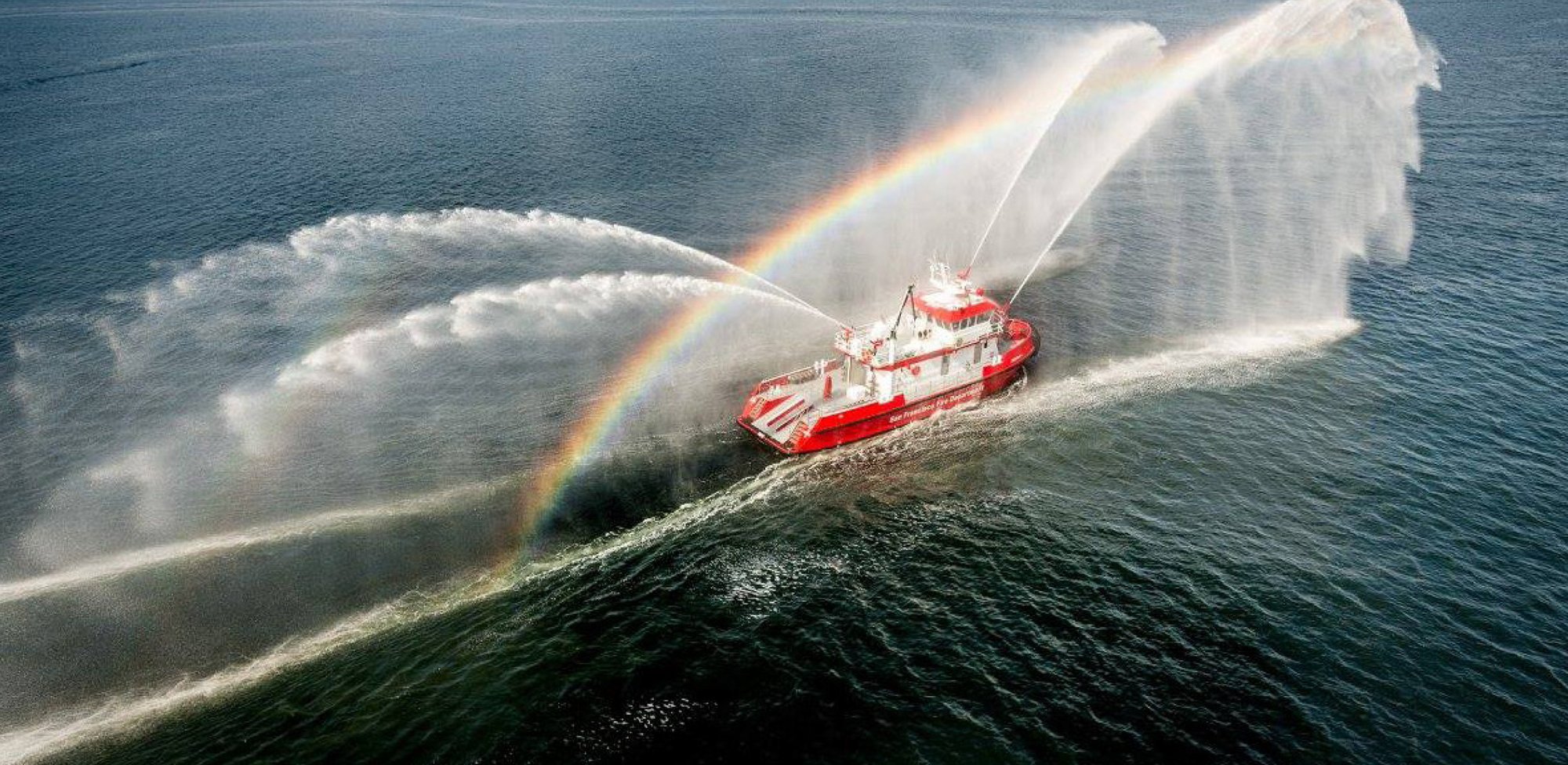 SFO fireboat